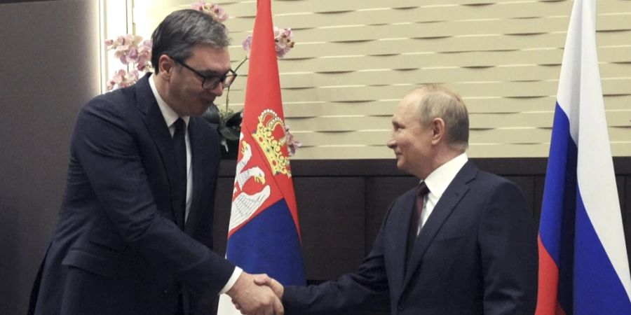 Serbien Vucic Putin