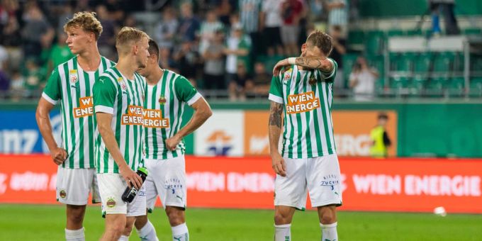 Nach der Blamage gegen Vaduz ist der Präsident von Rapid Wien zurückgetreten. vaduz