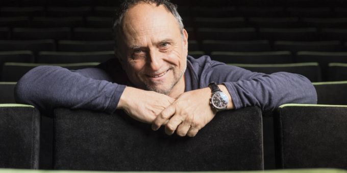 Einen Film nach Jahrzehnten noch einmal zu schauen sei, als würde man alte Bekannte treffen, meint der Zürcher Regisseur Christoph Schaub. Einen Film nach Jahrzehnten noch einmal zu schauen sei, als würde man alte Bekannte treffen, meint der Zürcher Regisseur Christoph Schaub.