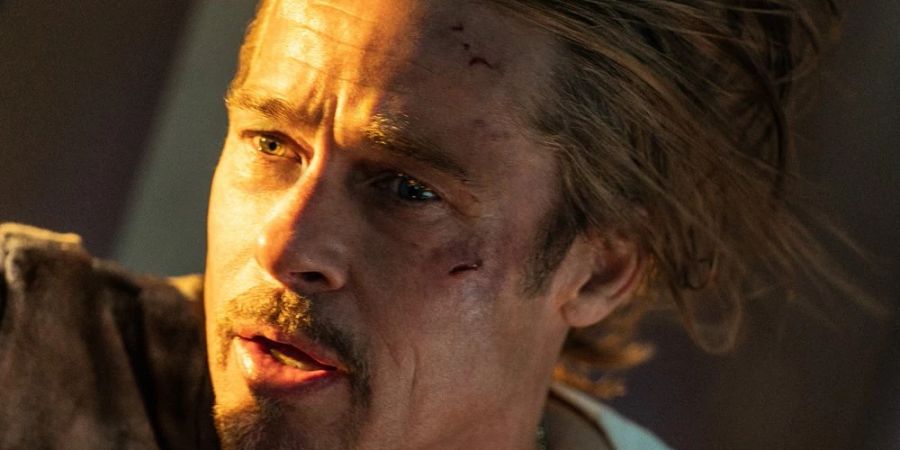 Brad Pitt als geschundener Zuggast in «Bullet Train».