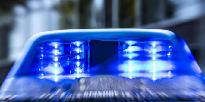 Bei einer Polizeukontrolle musste ein US-Tourist in Bayern über 10.000 Euro in bar zahlen. Foto: David Inderlied/dpa Bei einer Polizeukontrolle musste ein US-Tourist in Bayern über 10.000 Euro in bar zahlen. Foto: David Inderlied/dpa