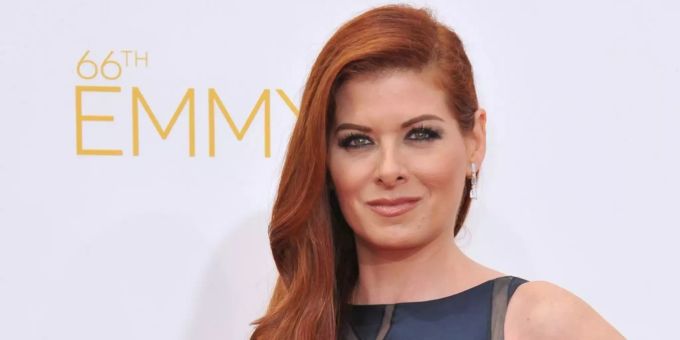 Debra Messing ist in Quarantäne. Debra Messing