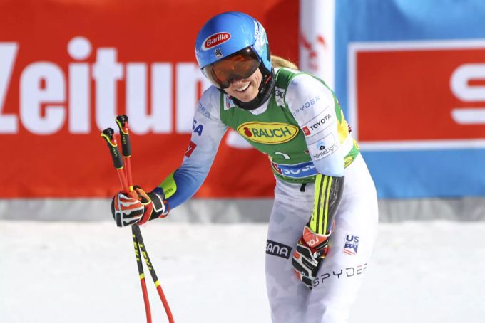 Mikaela Shiffrin gelingt im zweiten Durchgang ein Traumlauf. Damit fängt sie Lara Gut-Behrami noch ab. Lara Gut-Behrami