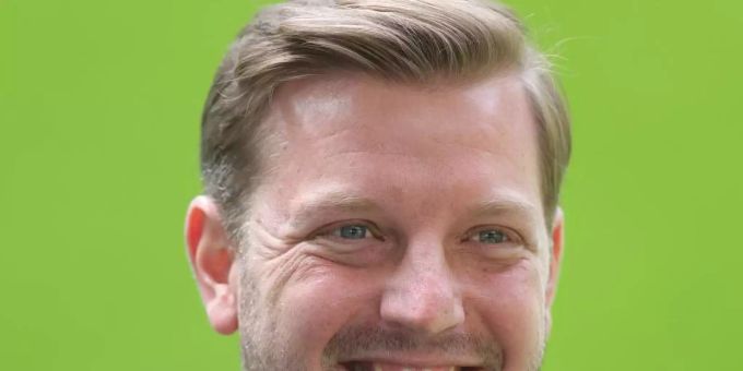 Ist voller Tatendrang beim VfL Wolfsburg gestartet: Trainer Florian Kohfeldt. Foto: Friedemann Vogel/EPA-Pool/dpa Ist voller Tatendrang beim VfL Wolfsburg gestartet: Trainer Florian Kohfeldt. Foto: Friedemann Vogel/EPA-Pool/dpa
