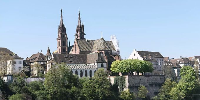 Eine der beiden Omikron-Coronavirus-Ansteckungen in der Schweiz wurde in Basel nachgewiesen. Eine der beiden Omikron-Coronavirus-Ansteckungen in der Schweiz wurde in Basel nachgewiesen.