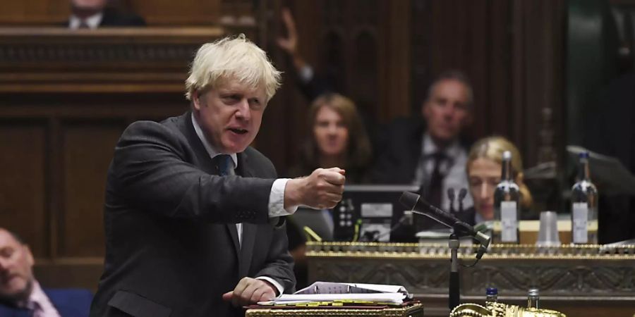 HANDOUT - Boris Johnson, Premierminister von Grossbritannien, spricht im britischen Unterhaus. Foto: Jessica Taylor/UK Parliament/dpa - ACHTUNG: Nur zur redaktionellen Verwendung im Zusammenhang mit der aktuellen Berichterstattung und nur mit vollständiger Nennung des vorstehenden Credits