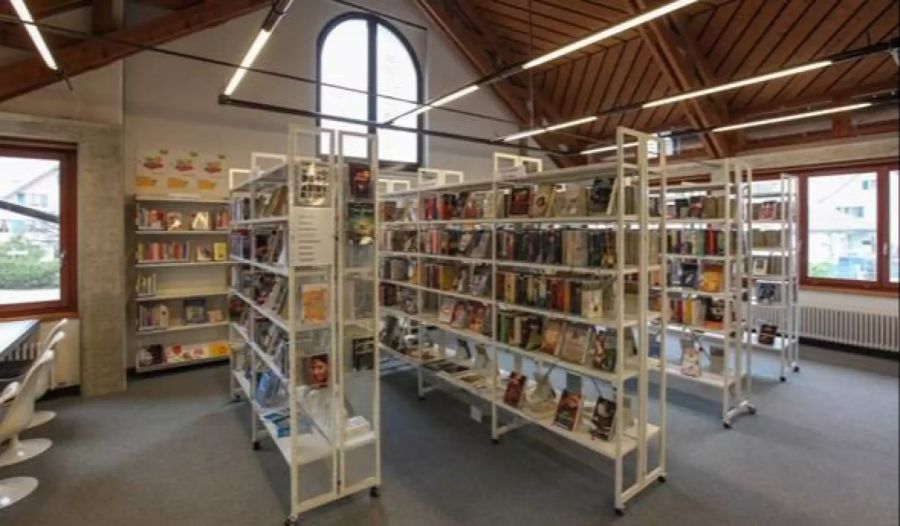 Bibliothek Mönchaltorf