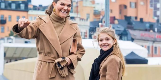 Süsser Partnerlook - Mini-Royal klaut Kronprinzessin Victoria die Show