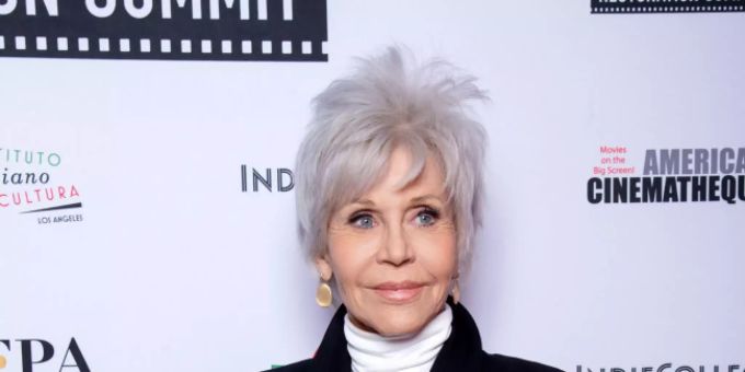 Jane Fonda ruft zum Impfen auf. jane fonda