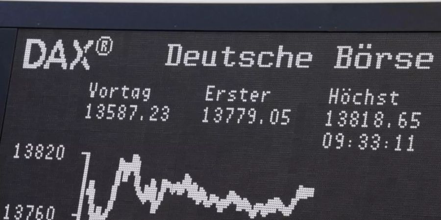 Die Menschen im Euroraum sind einer Analyse zufolge in Summe so reich wie nie - und am meisten gespart wird mit weitem Abstand in Deutschland. Foto: Boris Roessler/dpa