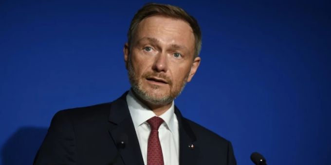 Der deutsche Finanzminister Christian Lindner. Porsche lindner