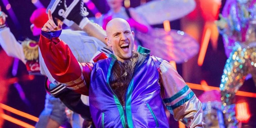 Sänger und Schauspieler Oliver Petszokat (Oli.P) hat als Figur «Der Affe» die Prosieben-Show «The Masked Dancer» gewonnen.