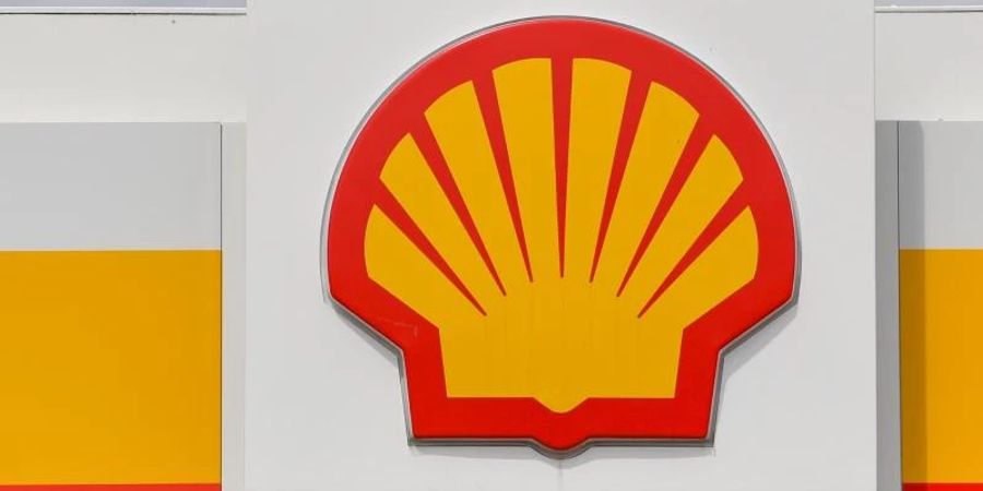 Das Shell-Logo an einer Tankstelle. Foto: Patrick Pleul/dpa-Zentralbild/dpa