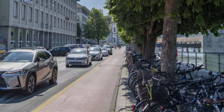 Luzerner Bahnhofstrasse