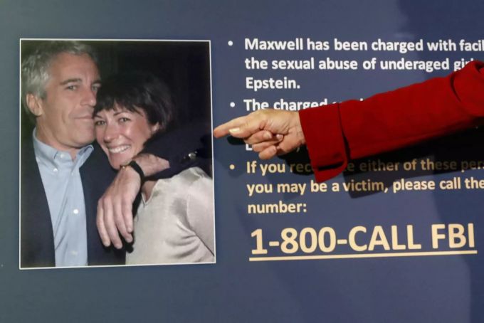 Jeffrey Epstein und seine Komplizin Ghislaine Maxwell. Jeffrey Epstein Associate