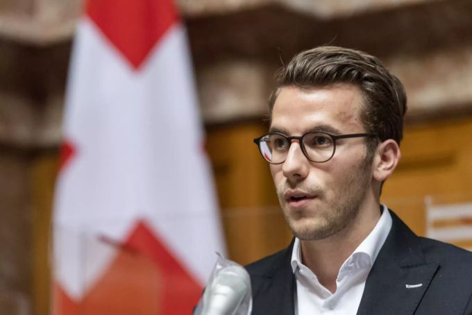 Andri Silberschmidt (FDP/ZH) unterstützt die E-ID «mit Vehemenz». Andri Silberschmidt E-ID