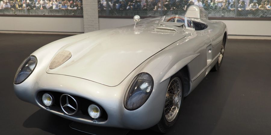 Mercedes-Benz 300 SLR