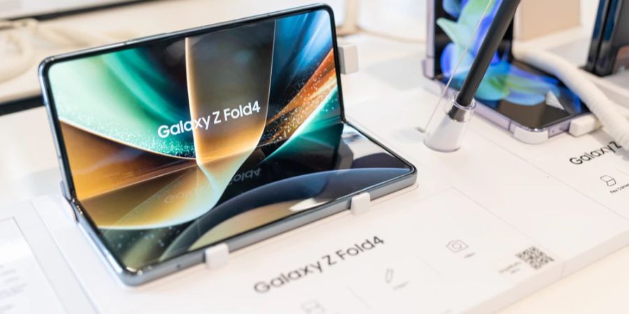 Verkaufstisch Samsung Galaxy Z Fold 4