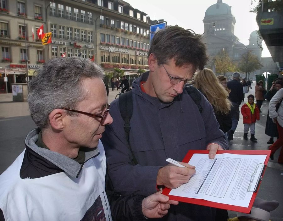 SVP Unterschriften sammeln