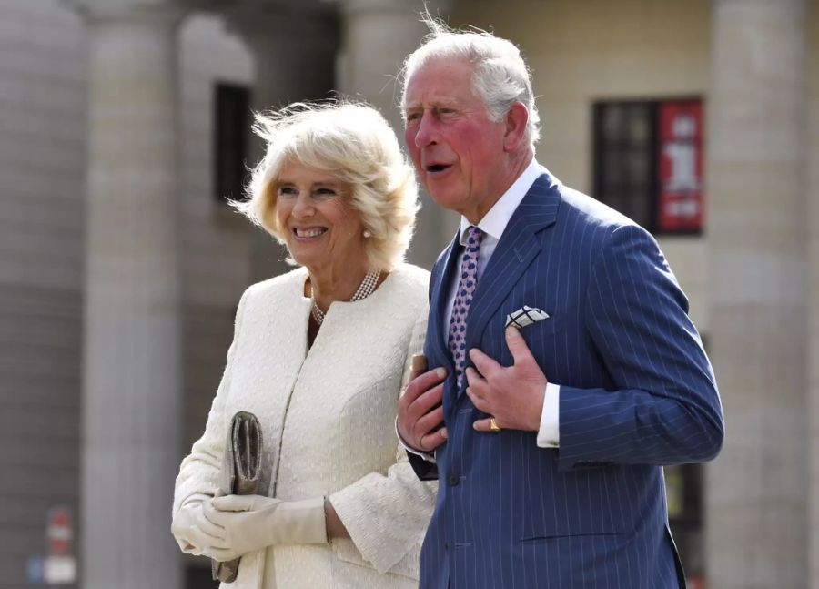 Prinz Charles Camilla Simon