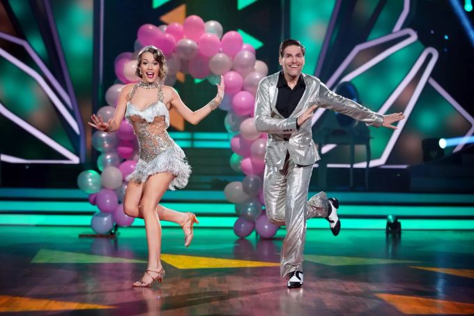 Laura Müller und Christian Polanc bei Let's Dance 2020. Let's Dance