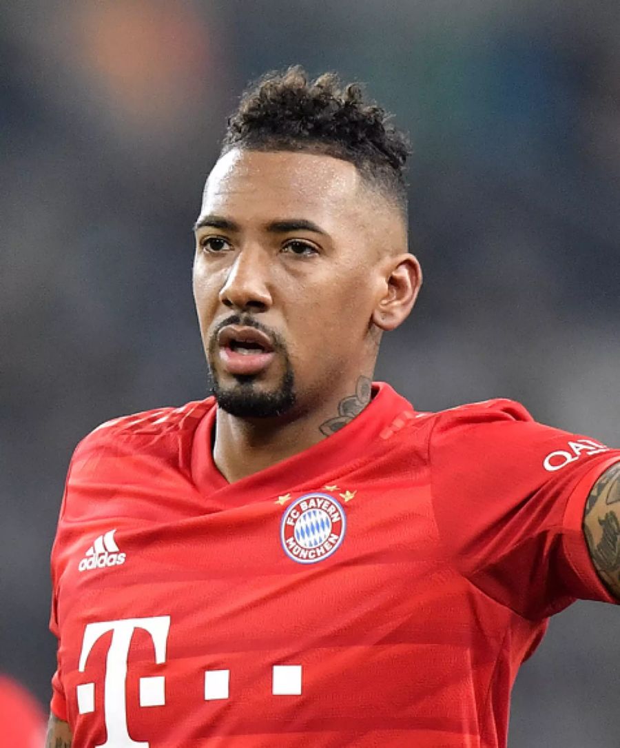 Jérôme Boateng hat im Training seine Nerven nicht mehr unter Kontrolle.