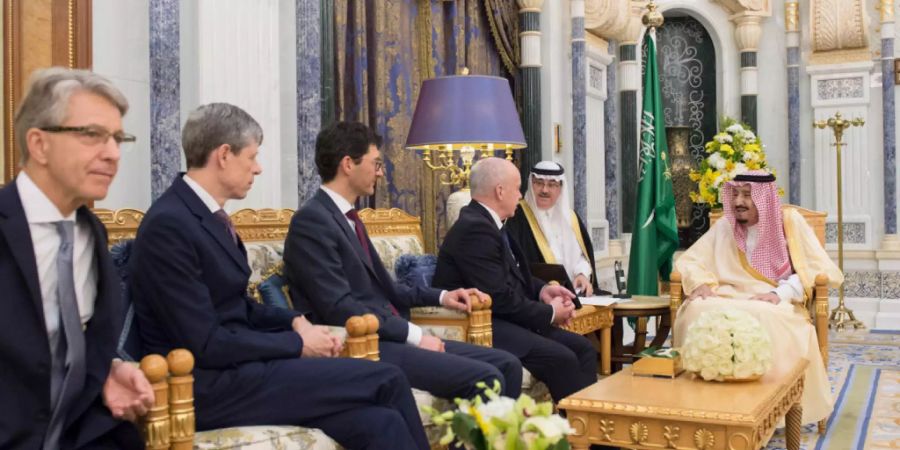 Die Beziehungen zu Saudi-Arabien seien freundschaftlich, sagte Finanzminister Ueli Maurer am Montag im Nationalrat. Dieser genehmigte als Erstrat ein Doppelbesteuerungsabkommen mit dem Königreich. (Archivbild)