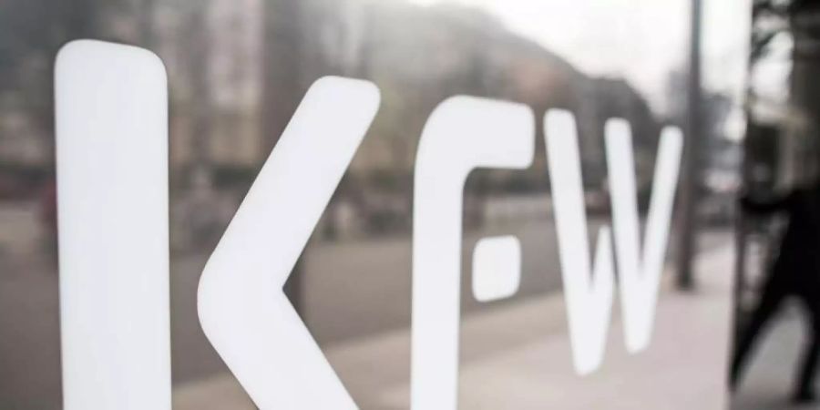 Die Bundesregierung hat in der Coronavirus-Krise ihr Kredit-Sonderprogrammen für mittelständische und grosse Unternehmen auf den Weg gebracht. Foto: Frank Rumpenhorst/dpa