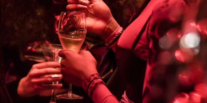 Bangkok, die Hauptstadt in Thailand, verbietet wegen des Coronavirus den Alkoholverkauf. thailand
