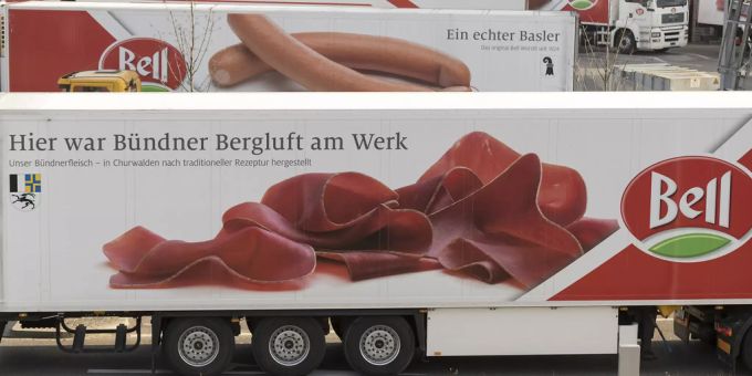 Eigentlich hat sich Bell auf Fleischprodukte spezialisiert. Neu aber bringt das Schweizer Unternehmen auch einen Vegi-Burger in die Regale. Bell