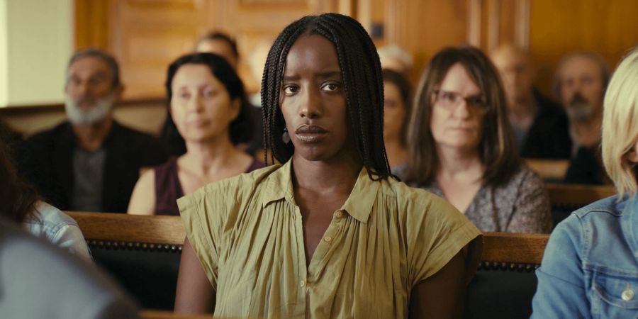 Kayije Kagame als Rama in einer Szene des Films «Saint Omer».