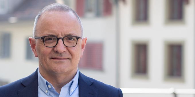 Dr. Hanspeter Hilfiker ist Stadtpräsident von Aarau. Hanspeter Hilfiker