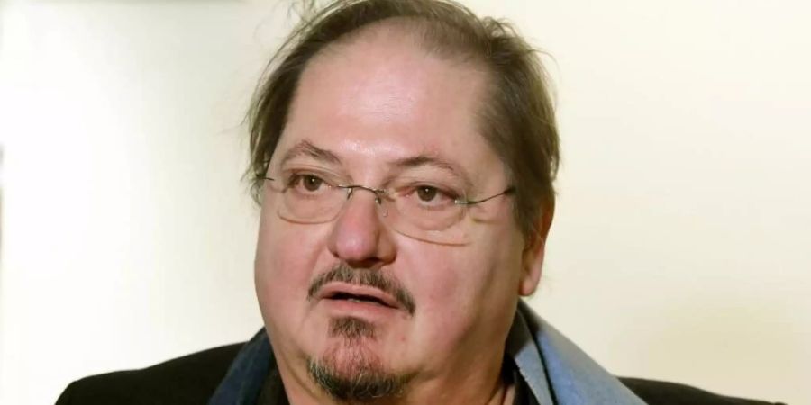 «Zum Glück traurig» heisst das Album, das Jürgen Tarrach vor kurzem veröffentlicht hat. Foto: Holger Hollemann