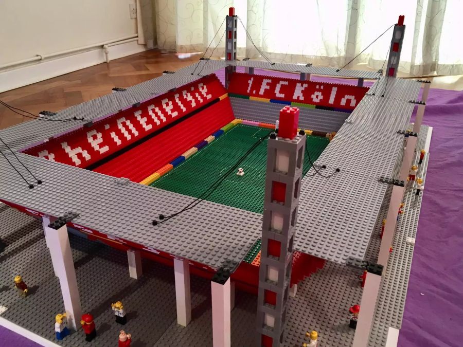 Auch die Heimstätte des 1. FC Köln hat bereits einen kleinen Klötzchen-Klon.