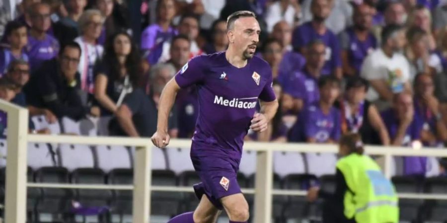 Franck Ribéry wurde unter Standing Ovations der Fiorentina-Fans eingewechselt. Foto: Claudio Giovannini/ANSA/AP