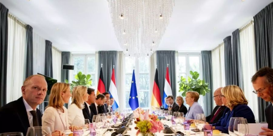 Merkel relativiert 30-Tage-Äusserung zu Brexit