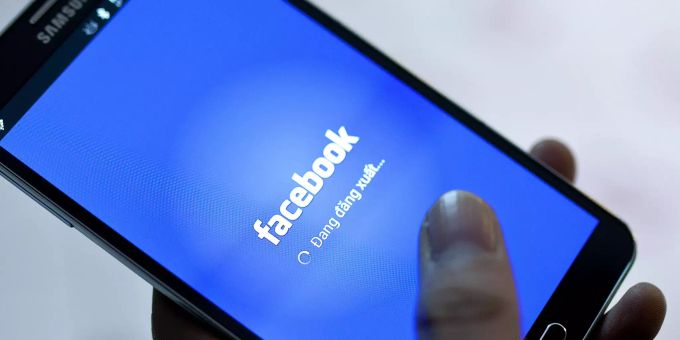 Viele Aktien werden über Empfehlungen in sozialen Medien gekauft. Facebook