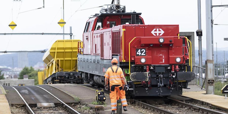 Die SBB haben während zwei Monaten eine ferngesteuerte Lokomotive getestet. (Archivbild)