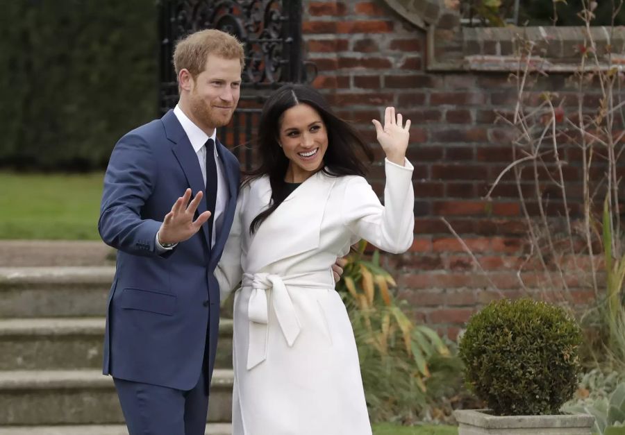 Meghan Markle und Prinz Harry bei ihrer Verlobung 2017.