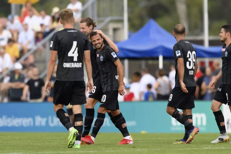 Antonio Marchesano erzielt in der ersten Halbzeit einen Hattrick.