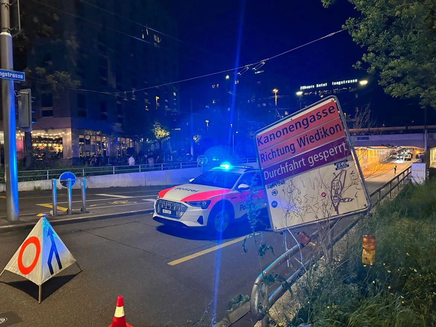 Am Freitagabend kam es an der Langstrasse zu einer unbewilligten Demonstration.