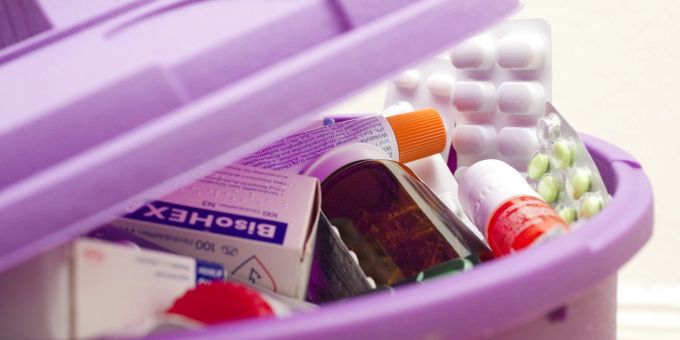 Frankfurt/Main - Abgelaufene Medikamente bloss nicht im Klo runterspülen