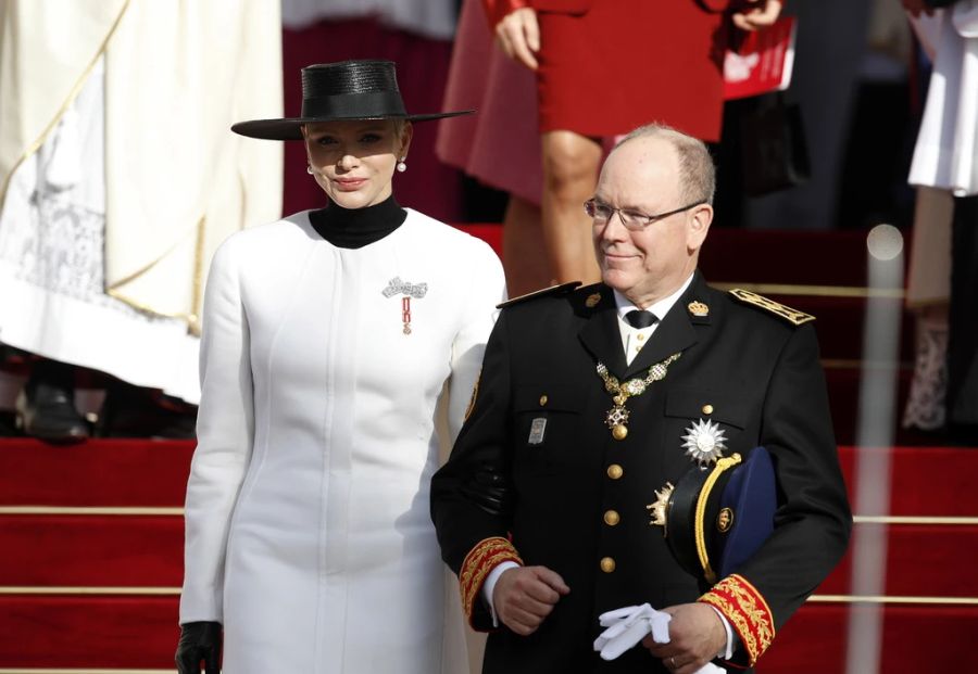 Charlène von Monaco am Nationalfeiertag mit Fürst Albert II.