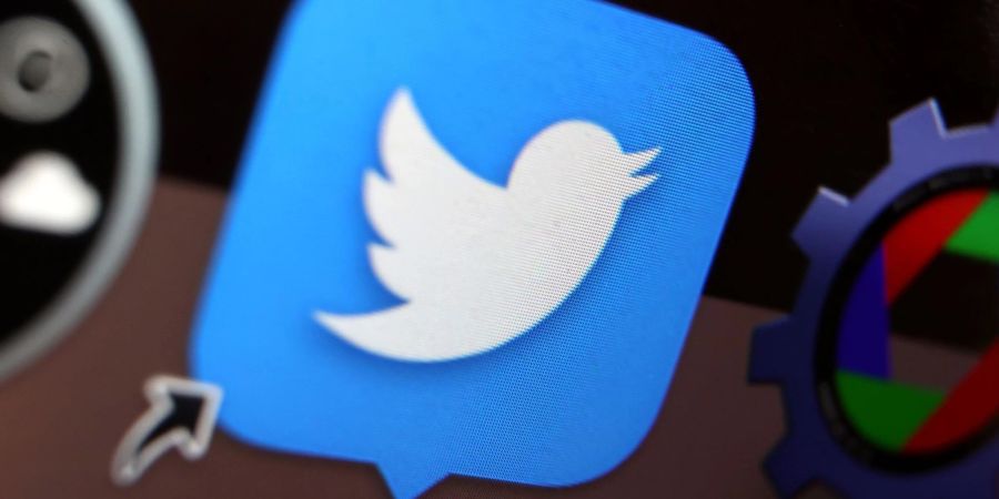 Nach dem neuen System bekommen das Verifikations-Häkchen alle Twitter-Nutzer, die ein Abo für acht Dollar im Monat abschliessen.