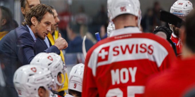 Patrick Fischer bleibt Trainer der Eishockey-Nati. Patrick Fischer