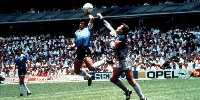 Maradona Hand Gottes