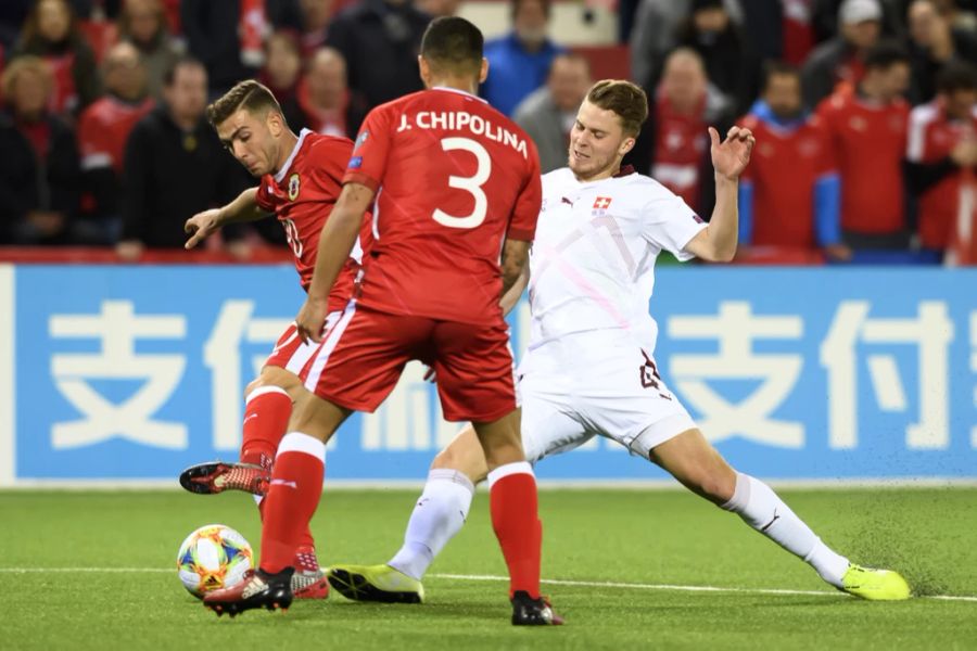 Apropos Fussball-Zwerg: Auch Gibraltar dürfte keine Hürde sein. In der letzten EM-Quali gewinnt die Nati 4:0 und 6:1.