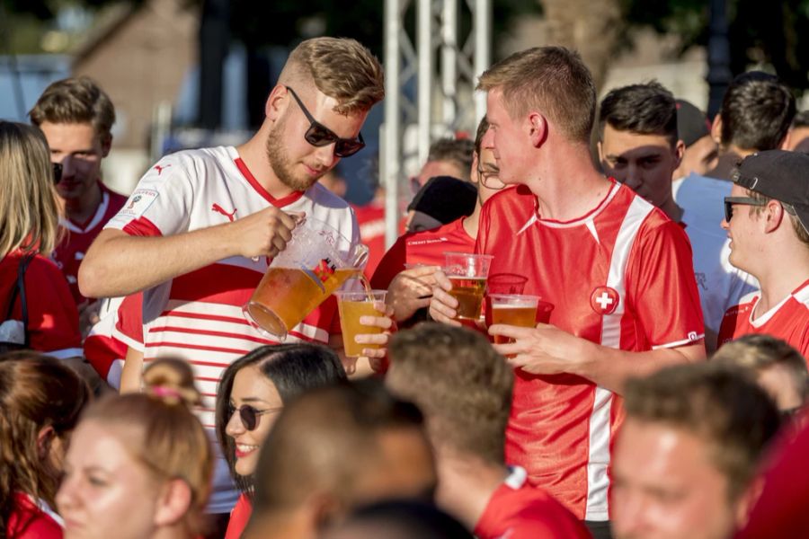 Im Winter scheinen viele aber eher weiniger Lust auf Bier und Fussball im Freien zu haben.