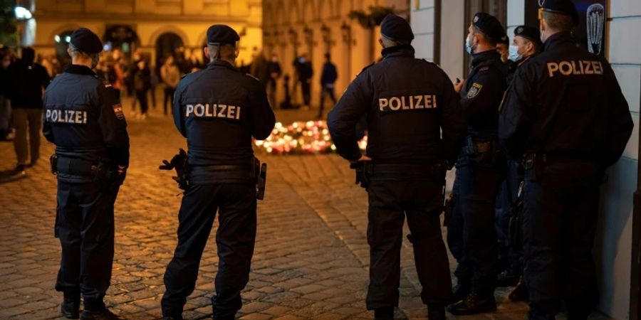 Polizei in der Innenstadt nach dem Anschlag