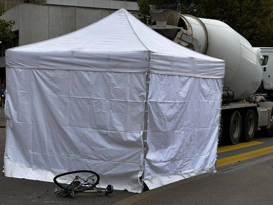 Das Velo wurde beim Unfall in zwei Hälften getrennt.